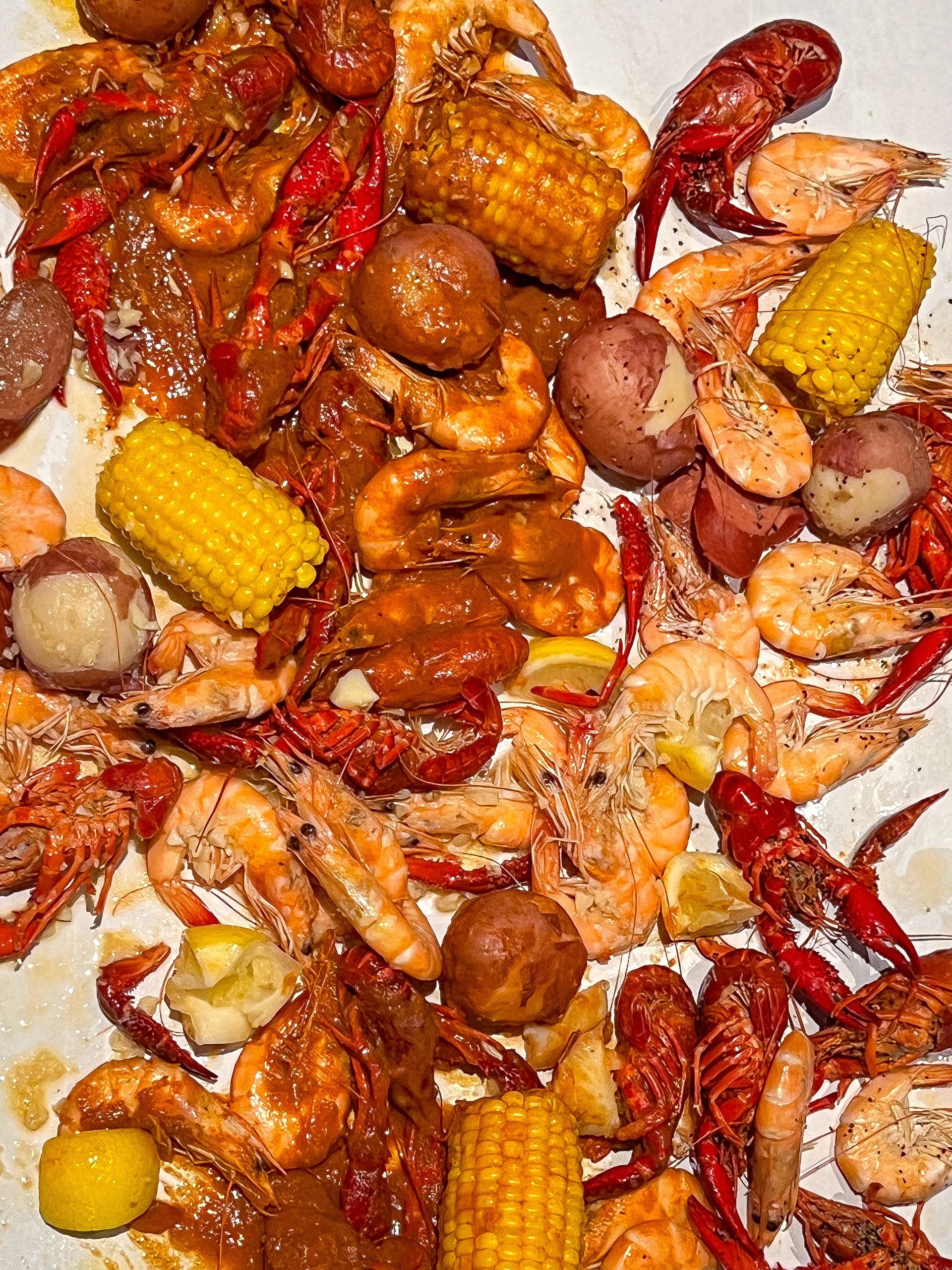 The Bucket Crab & Crawfish